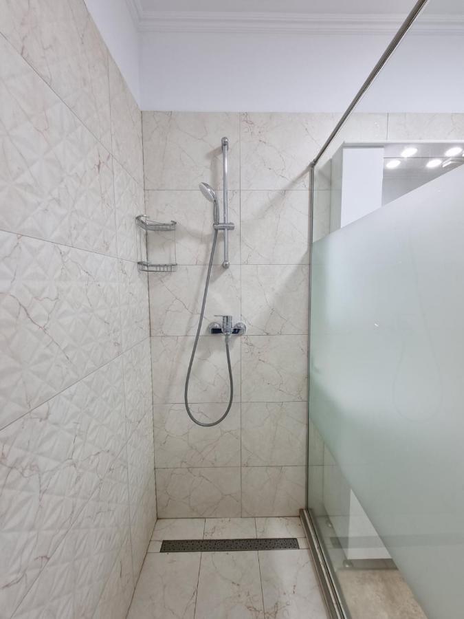 Faleza Nord apartament de lux nou pe malul marii Constanţa Exterior foto