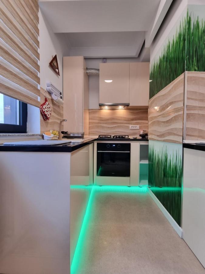 Faleza Nord apartament de lux nou pe malul marii Constanţa Exterior foto